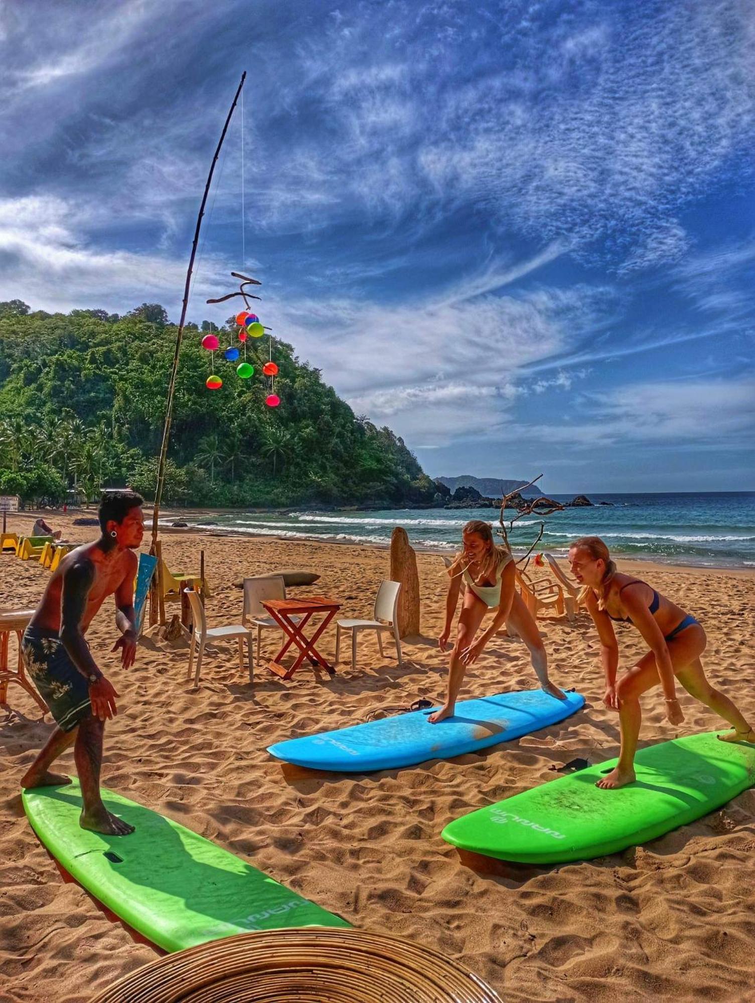 Surf And Skate Duli El Nido By Kiteclub Palawan Hostel Ngoại thất bức ảnh